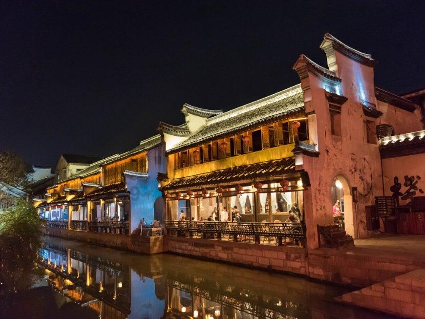 探寻天涯奇闻异事,尽在我的养老金由邮政银行犮放,去年办通网银后就开始收通知信息费了。以前是不收费的。该收费吗?该怎么解决平台